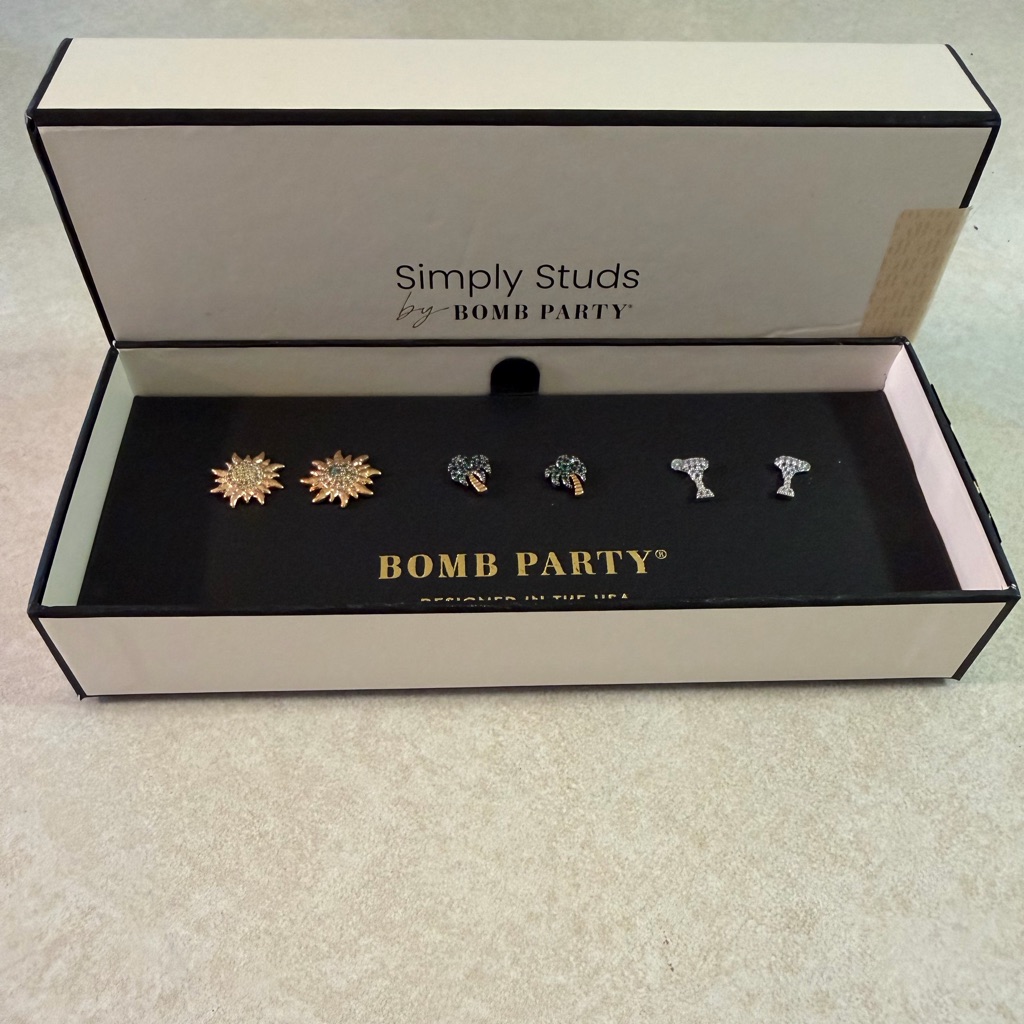 Bomb Party Simply Studs Earrings Set - Gold And Silver